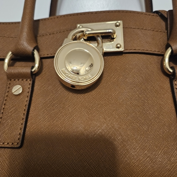 Michael Kors Bag - Gently used - Picture 13 of 15